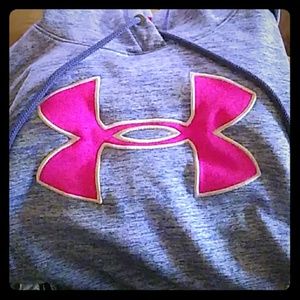 Underamour hoodie.